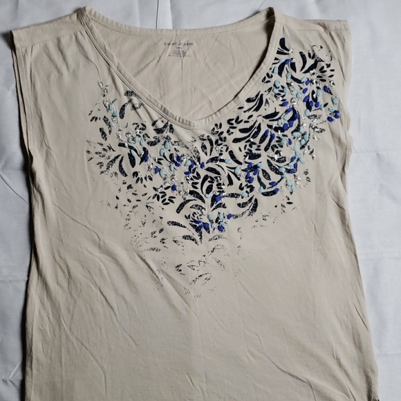 DKNY Jean's tank top, unique design, short sleeve - Picture 5 of 8